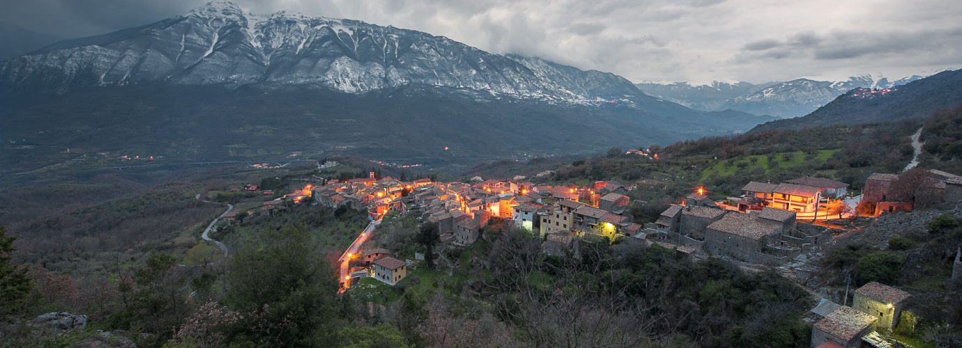Il paese risale all'XI secolo; tra i secoli XIV e XVII fu considerato Casale di Morrea, solo nel XVIII secolo divenne Comune autonomo.